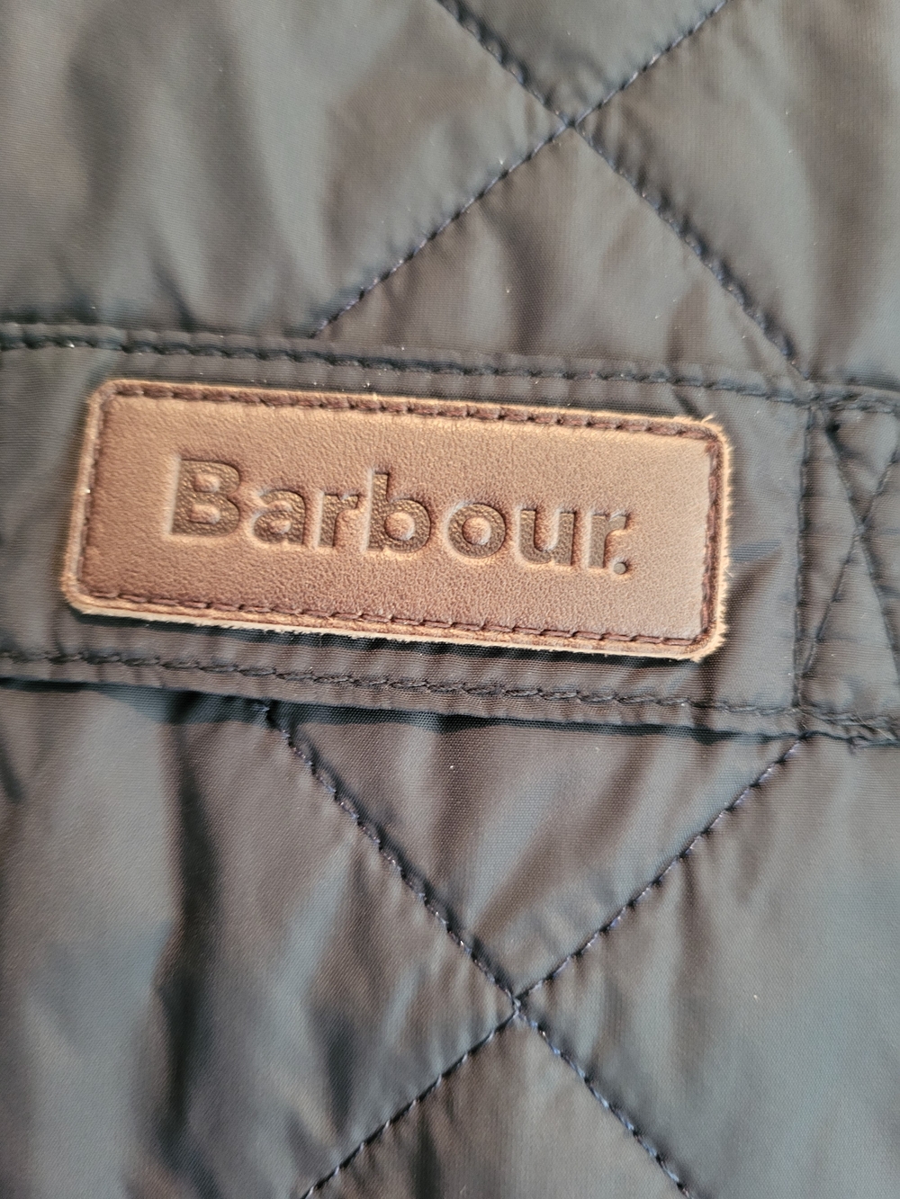 Barbour Navy Quilted Men's Vest with Tartan Lining - Large - Picture 5 of 9